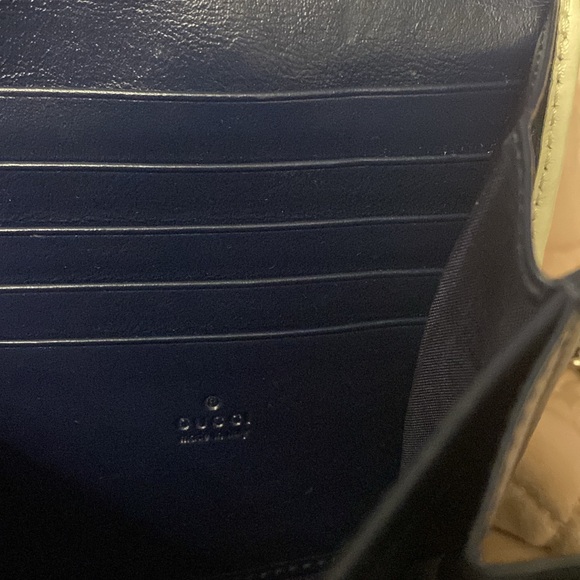 Elegant Navy Blue Quilted Shoulder Bag - Picture 4 of 12